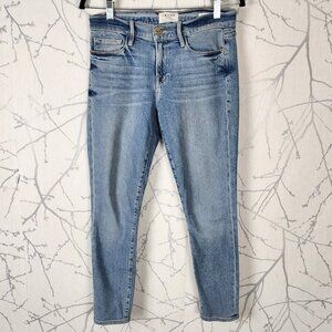 Frame Light Wash Stretch Denim Mid Rise Le Skinny De Jeanne Crop